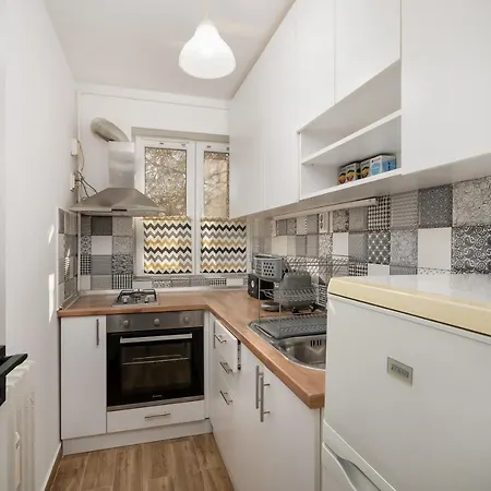Parklake Studio Near Dristor Metro Bucharest