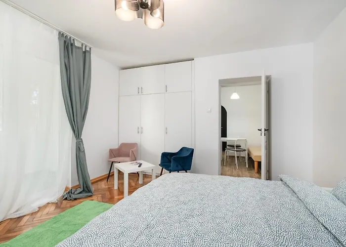 Apartment Relaxing Near Parklake Mall With Metro Access